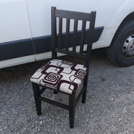 Scaun cu spătar M99