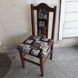 Scaun cu spătar M100